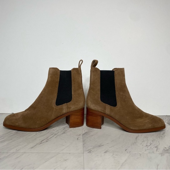 Steve Madden Rhiannon Cognac Suede Chelsea Bootie 7 1/2 M - Picture 7 of 15